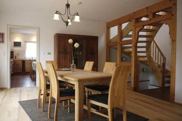 Loutka - Photo3