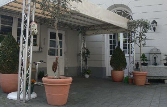 Hotel Kranig Das kleine Gaestehaus im Herzen von Biebrich - Photo4