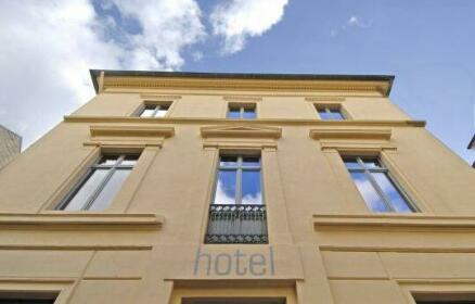 Hotel Miraflores -AUF ANFRAGE- -ON REQUEST-