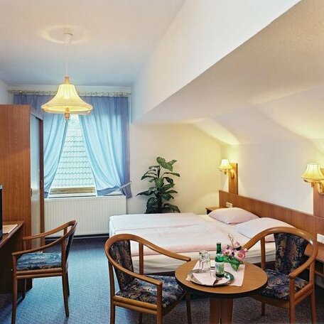 Hotel Am Schlossberg Ziegenruck - Photo3