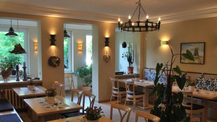Hotel Stone - Photo2