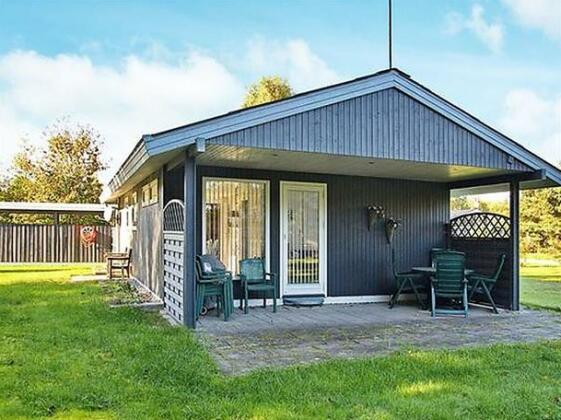 Two-Bedroom Holiday home in Orsted 3 - Photo3