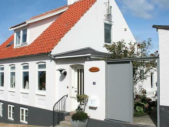 One-Bedroom Holiday home in Allinge 1 - Photo3