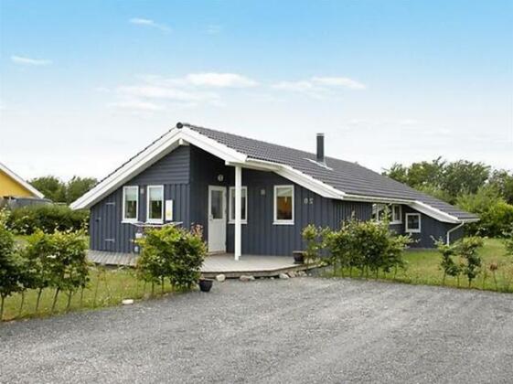 Three-Bedroom Holiday home in Assens 1 - Photo2