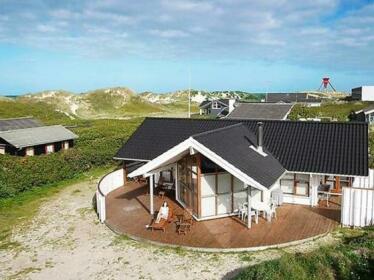 Three-Bedroom Holiday home in Blokhus 5