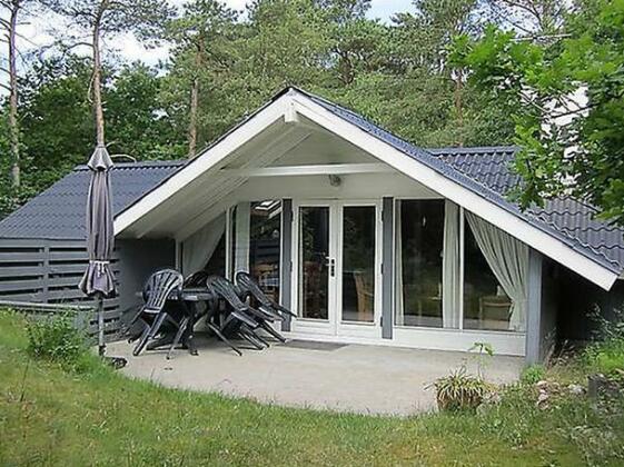 Three-Bedroom Holiday home in Hals 33 - Photo3