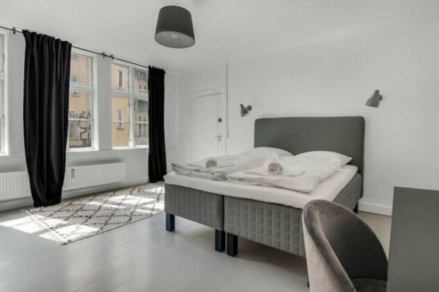 Luxury apartment for 8 persons in the city center - Photo5