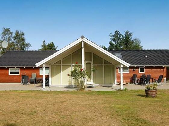 Four-Bedroom Holiday home in Rodby 5