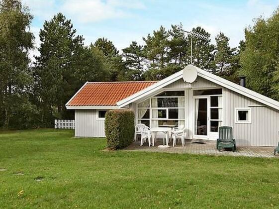 Three-Bedroom Holiday home in Rodby 17 - Photo3