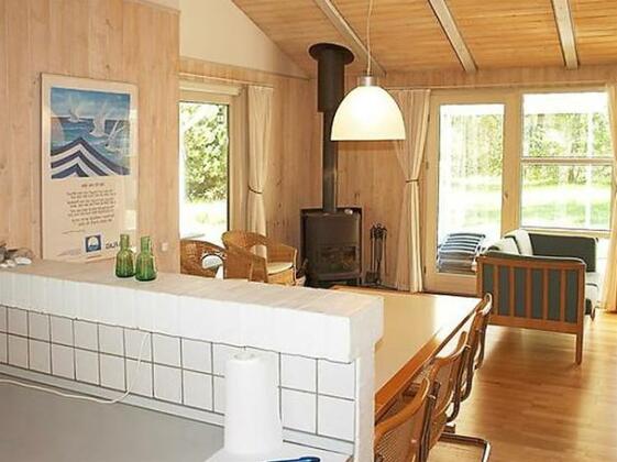 Four-Bedroom Holiday home in Ebeltoft 19 - Photo3