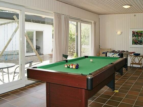 Four-Bedroom Holiday home in Ebeltoft 6 - Photo3