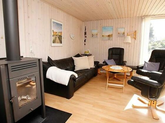 Three-Bedroom Holiday home in Ebeltoft 21 - Photo3