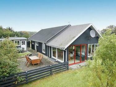 Two-Bedroom Holiday home in Ebeltoft 17