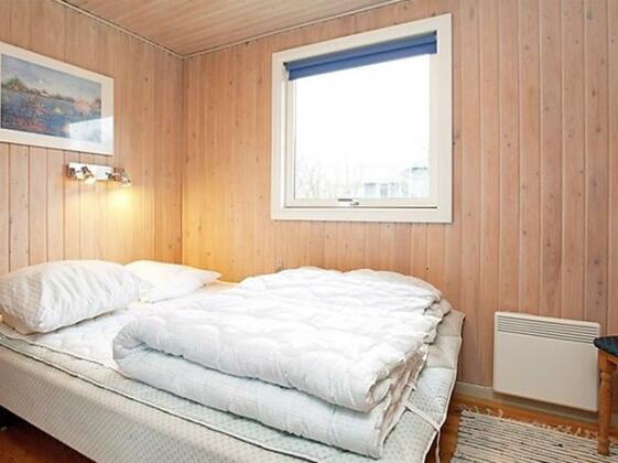 Two-Bedroom Holiday home in Ebeltoft 4 - Photo4