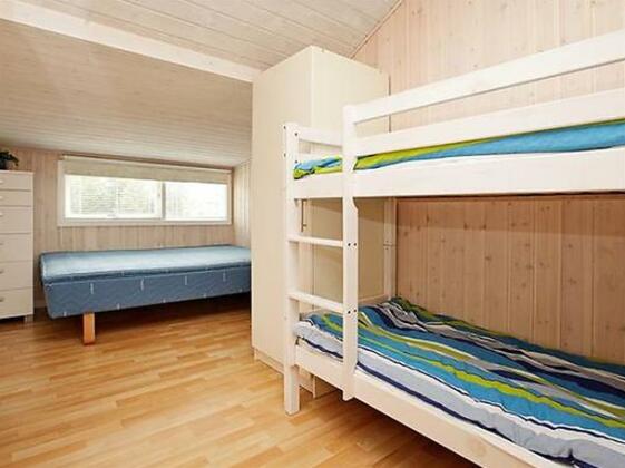 Three-Bedroom Holiday home in Glesborg 40 - Photo2