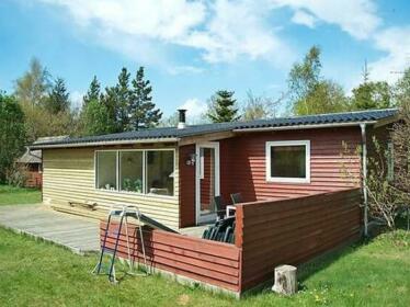 Two-Bedroom Holiday home in Glesborg 16