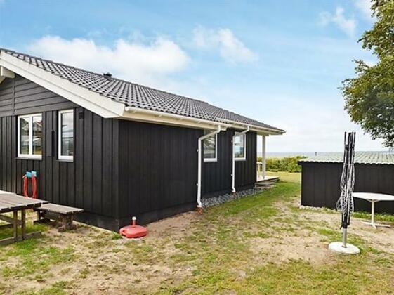 Three-Bedroom Holiday home in Fredericia - Photo5