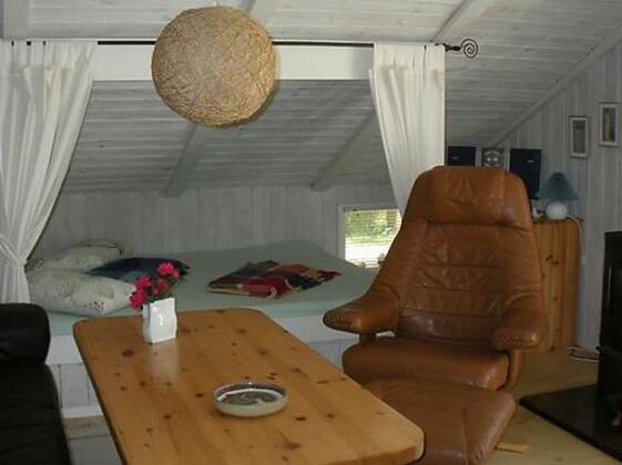 One-Bedroom Holiday home in Jerup - Photo4