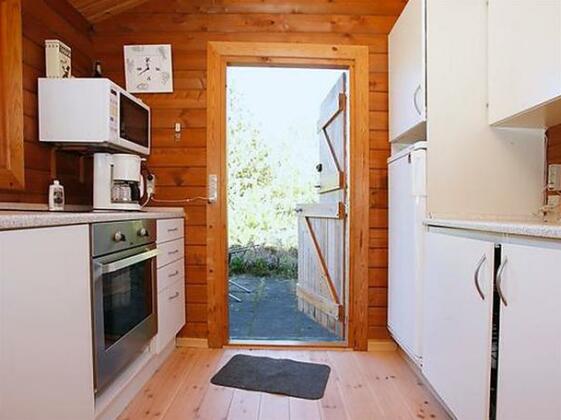 Two-Bedroom Holiday home in Albaek 6 - Photo2