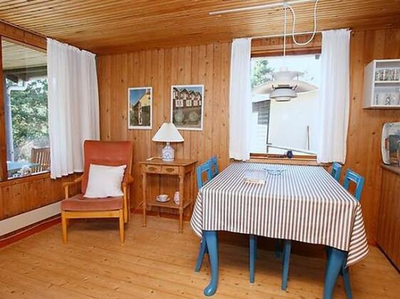 Two-Bedroom Holiday home in Albaek 8 - Photo3