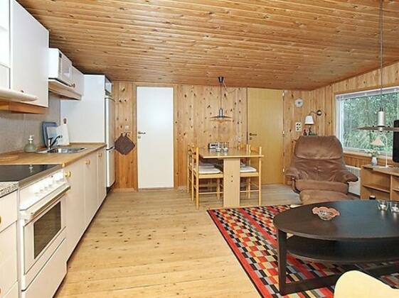 Two-Bedroom Holiday home in Frederikshavn 1 - Photo3