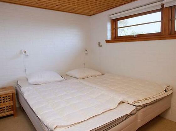 Two-Bedroom Holiday home in Skagen 10 - Photo3