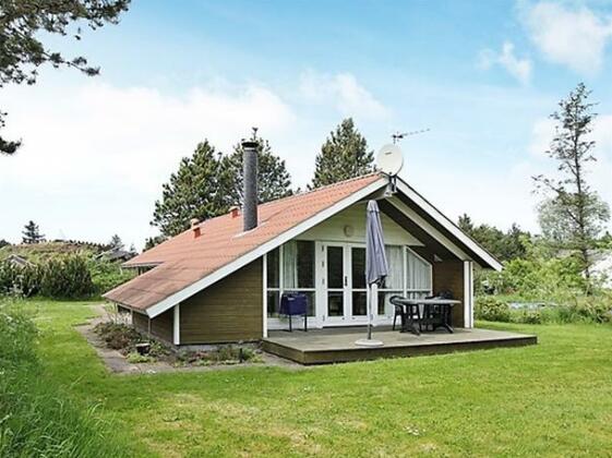 Two-Bedroom Holiday home in Strandby 1 - Photo3