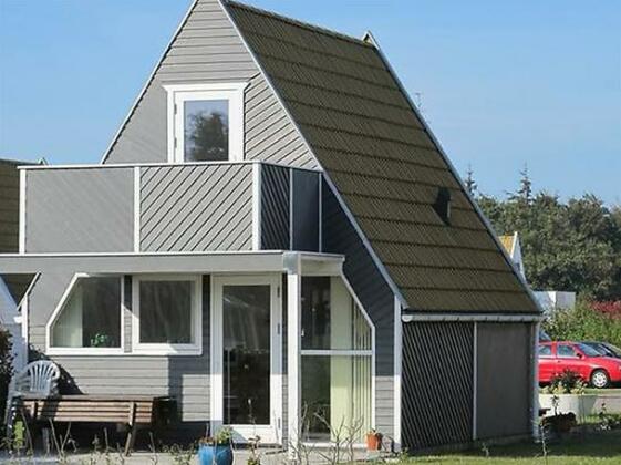 Two-Bedroom Holiday home in Gedser 2 - Photo2