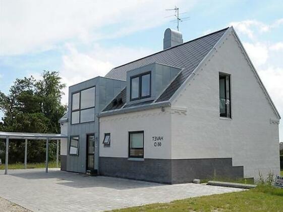 Four-Bedroom Holiday home in Glesborg 17