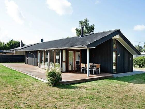 Three-Bedroom Holiday home in Gilleleje 15