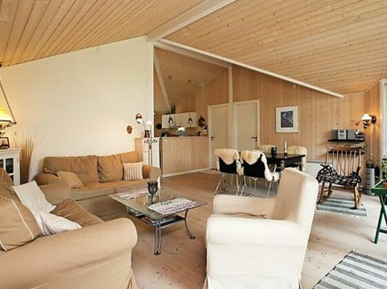 Three-Bedroom Holiday home in Gilleleje 24 - Photo5