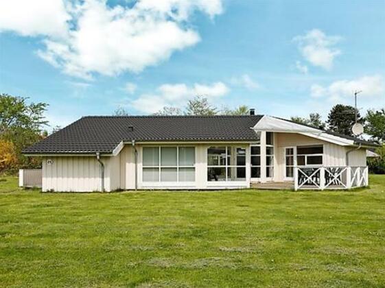 Three-Bedroom Holiday home in Gilleleje 6 - Photo2
