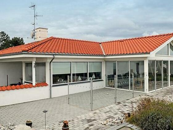 Three-Bedroom Holiday home in Vejby 16 - Photo3