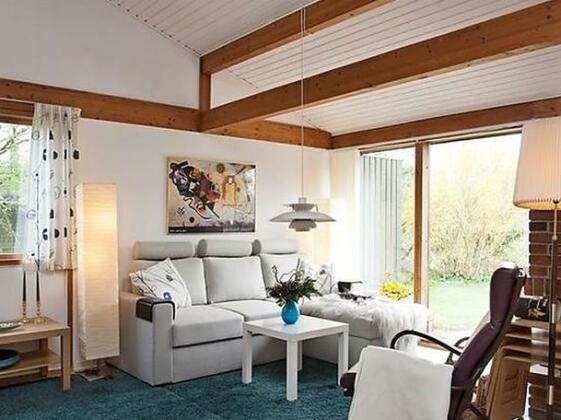 Two-Bedroom Holiday home in Gilleleje 3 - Photo4