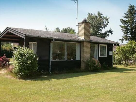 Two-Bedroom Holiday home in Vejby 2 - Photo3