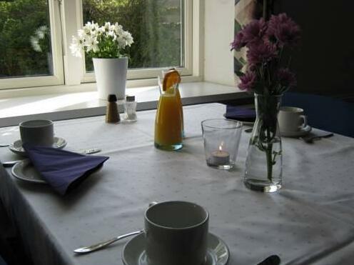 Juelsminde Bed and Breakfast - Photo4