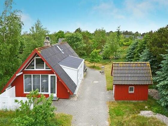 Two-Bedroom Holiday home in Hemmet 6 - Photo2