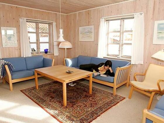 Three-Bedroom Holiday home in Lokken 68 - Photo2