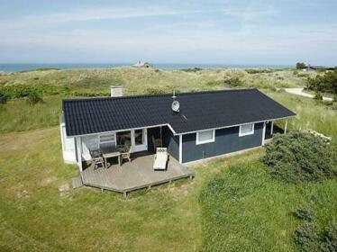 Two-Bedroom Holiday home in Hirtshals 2