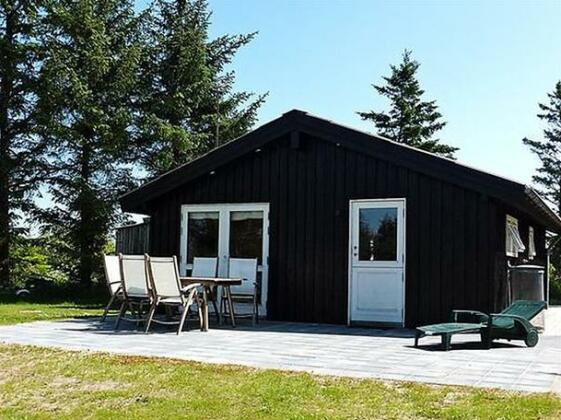 Two-Bedroom Holiday home in Hirtshals 3 - Photo3