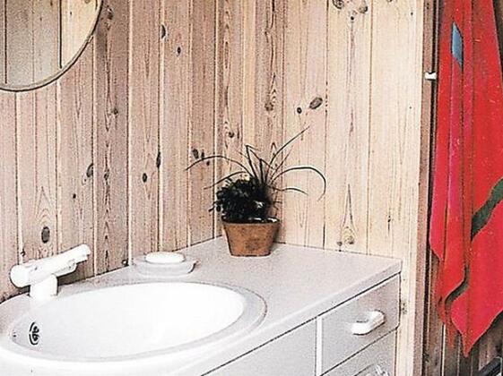 Two-Bedroom Holiday home in Lokken 24 - Photo3