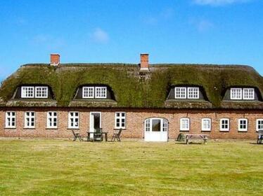 Eight-Bedroom Holiday home in Ulfborg