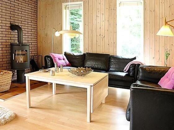 Three-Bedroom Holiday home in Ulfborg 24 - Photo5