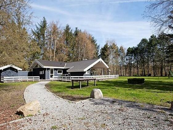 Three-Bedroom Holiday home in Gorlev 2 - Photo3