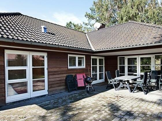 Three-Bedroom Holiday home in Store Fuglede 3 - Photo3