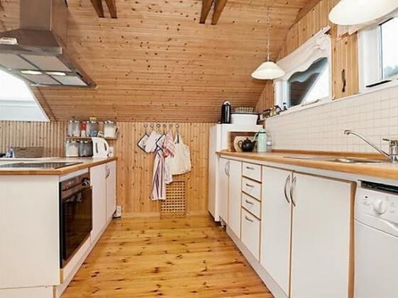 Two-Bedroom Holiday home in Kalundborg 5 - Photo4