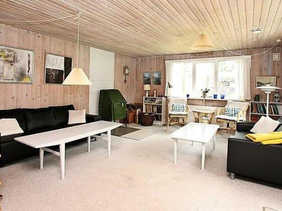 Three-Bedroom Holiday home in Knebel 14 - Photo5