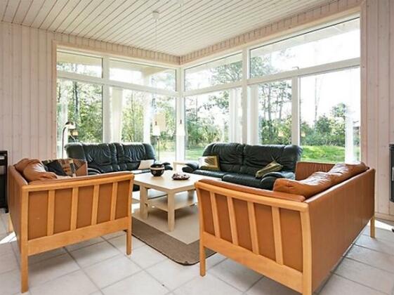 Three-Bedroom Holiday home in Knebel 18 - Photo4