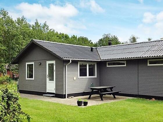 Three-Bedroom Holiday home in Knebel 26 - Photo4
