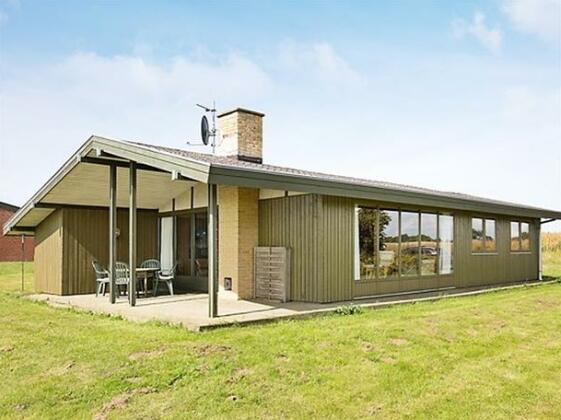 Three-Bedroom Holiday home in Knebel 7 - Photo2